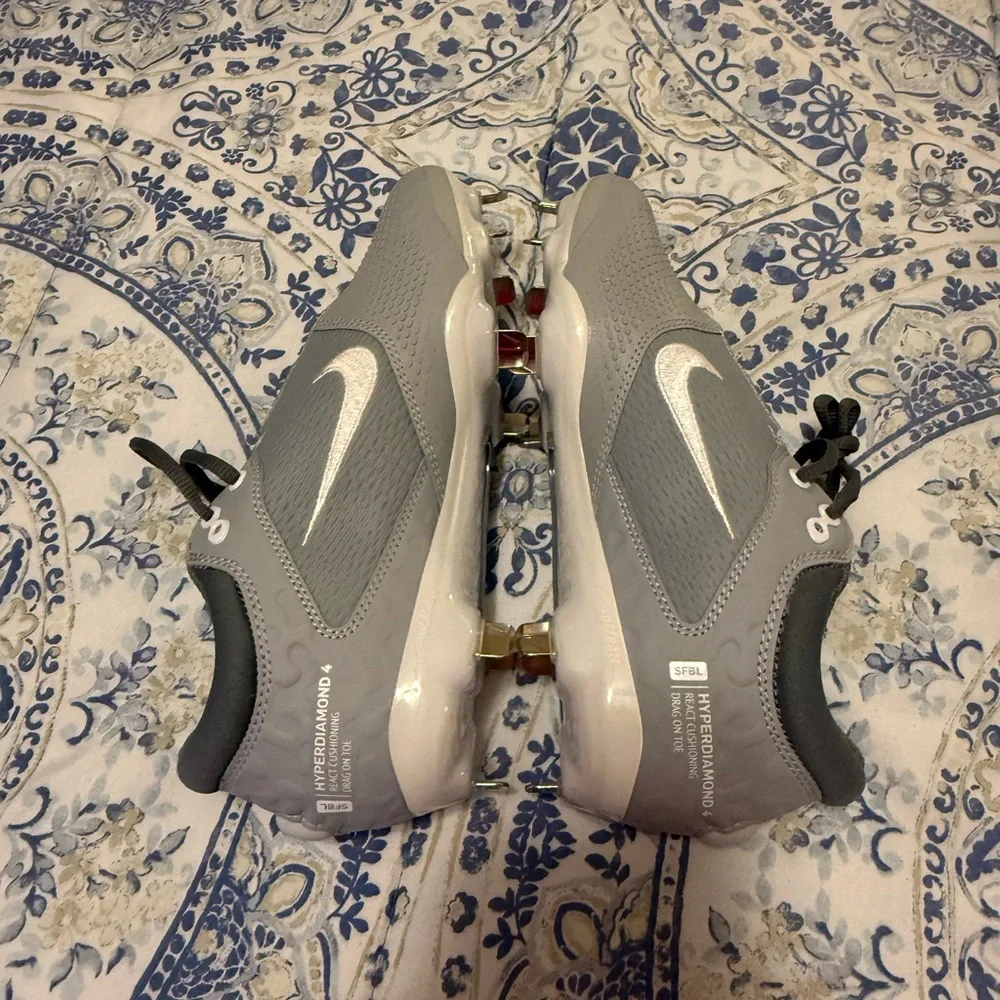 Nike Women's Hyperdiamond 4 Elite softball cleats , sz 7 BNNU - Picture 5 of 7